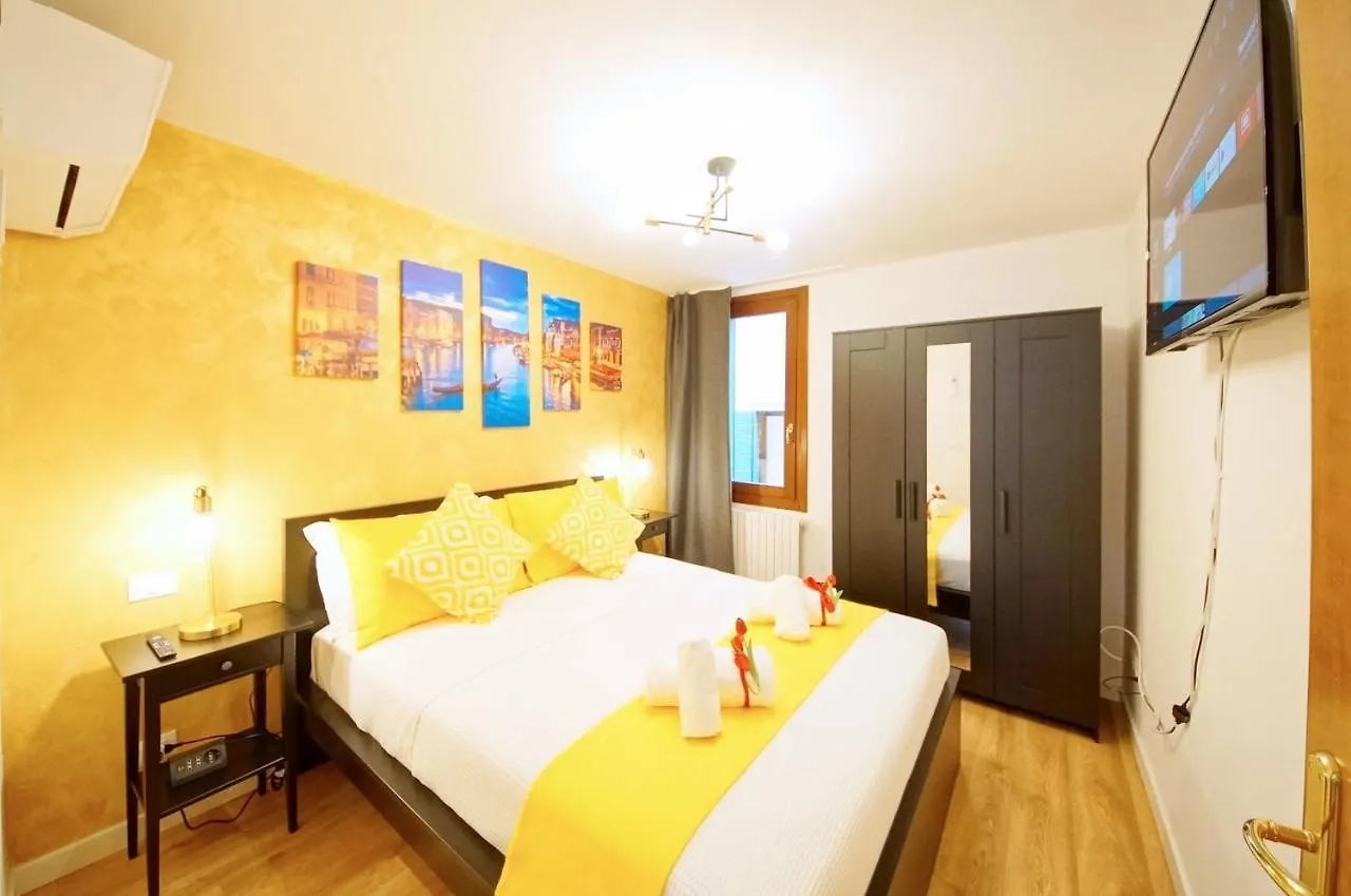 Dolcevita Apartments N 500 San Marco Venice
